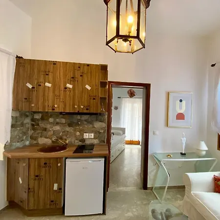 Lion House I 펜션 Ioulis