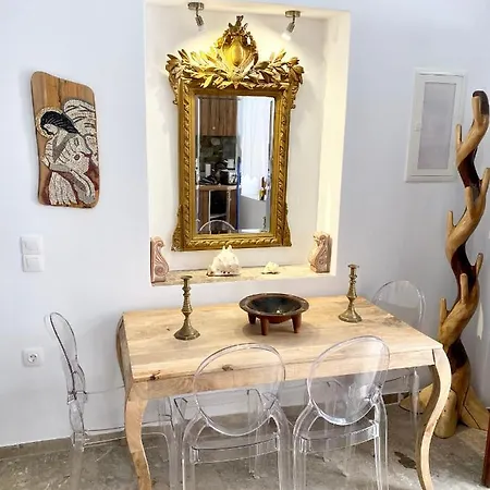 Дом отдыха Lion House I